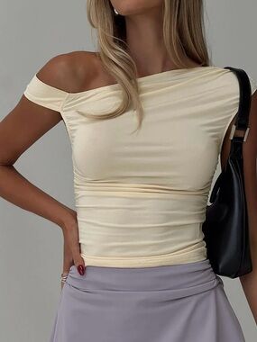 Princess Polly Beller Top Cream / Butter Yellow | Size US 6